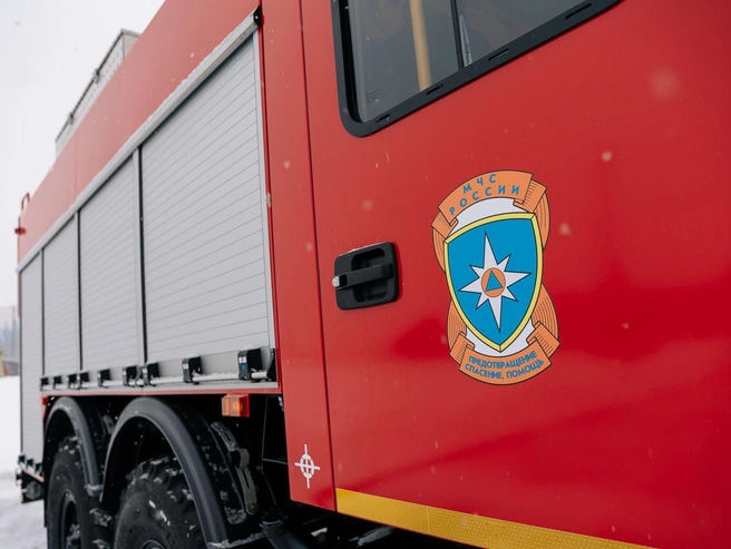 Спасатели смогли эвакуировать жильцов и сохранить здание от полного разрушения. | Источник: Максим Серков / NGS42.RU