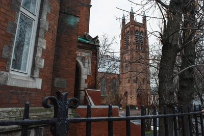 Only Anglican church in Moscow stops services over scandal involving priest