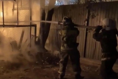 Огнеборцы потушили ночной пожар в центре Кызыла