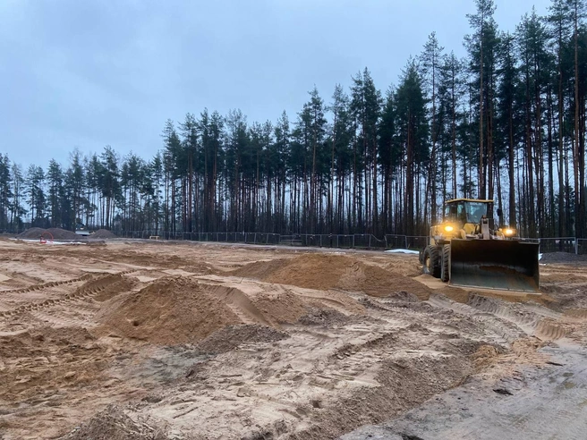 К декабрю не успели. Сроки строительства парковки у НМИЦ онкологии им. Петрова откладываются | Источник: телеграм-канал вице-губернатора Санкт-Петербурга Кирилла Полякова