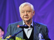 Дочь не пришла на похороны Табакова, Усова игнорирует Жулина. Психолог о разрушительных обидах