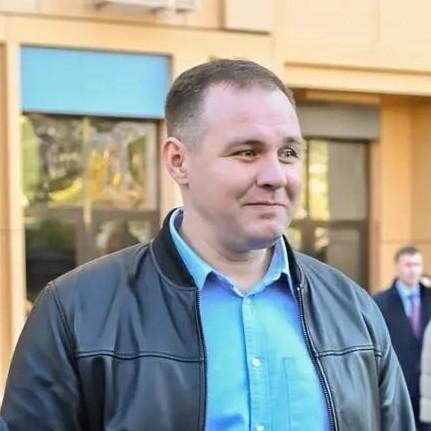<p>Артем Зарубеев</p>