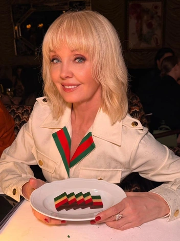 У Валерии и Ирины схожие черты лица | Источник: valeriya / instagram (экстремистская организация, деятельность запрещена на территории РФ)