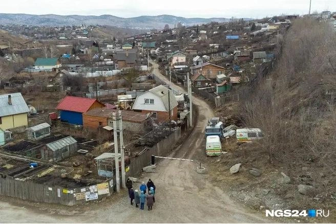 Примеры использования шлагбаумов: подбор оборудования для разных объектов