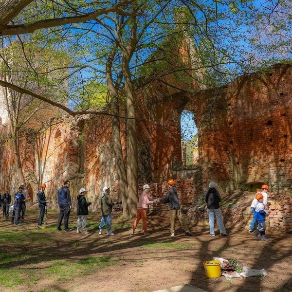 Источник: «Хранители руин»