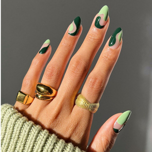 Ставим лайк: темно-зеленый — самый модный цвет лака для ногтей в этом сезоне