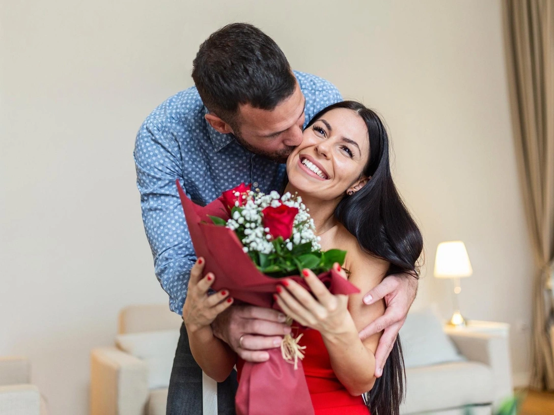 Когда важна надежность: умные подарки на 8 марта, на которые можно положиться | marieclaire.ru