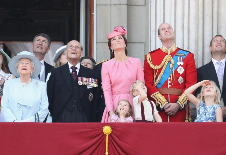 11 самых красивых выходов Кейт Миддлтон на параде Trooping The Colour