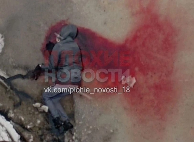 В Твери 15-летний подросток упал с моста и разбился о лед | ya62.ru