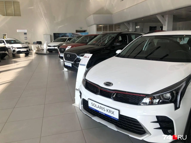 Под маркой Solaris продают автомобили Kia и Hyundai | Источник: Артем Краснов