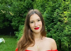 18-летняя дочь Бориса Немцова выходит замуж