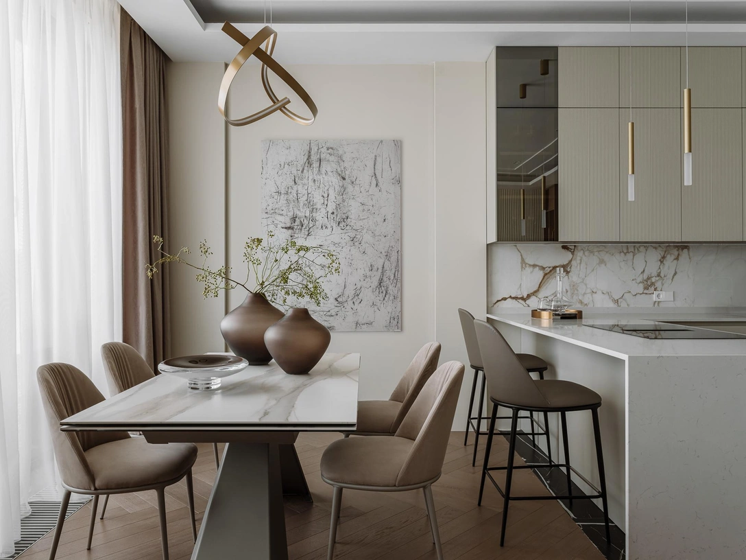Паркетная доска, Foglio D’oro. Керамогранит, Arch skin, Italon. Краска, Flugger. Кухня, Binova. Стол, Cattelan Italia. Стулья, Midj. Светильники, Maytoni. Картина, Мария Будущих. | Источник: Ольга Шангина. Стиль: Яна Яхина