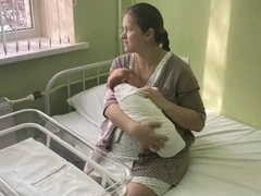 Волгоградка родила сына весом 7 кг — первые фото богатыря