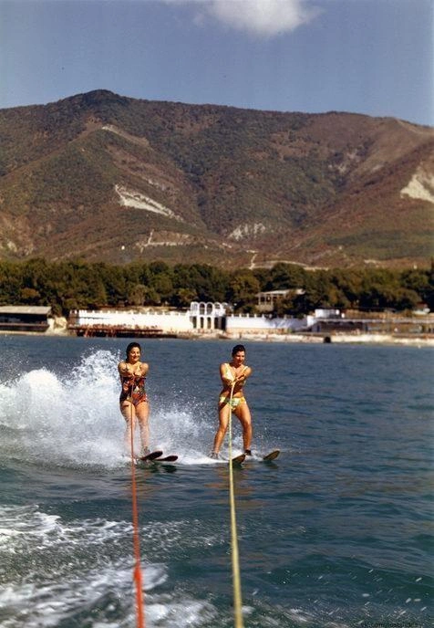 Геленджик, катание на водных лыжах, 1975–1980-е годы | Источник: Г. И. Костенко
