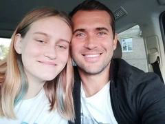 Дочь Кержакова, два года лечившаяся от зависимости, сбежала из рехаба