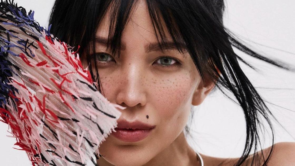 Фотосессия Дарины Эрвин для Marie Claire: нежно, изысканно и не похожа на любую другую