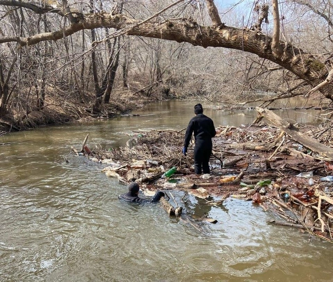 В Новосергиевке спасатели и водолазы продолжают поиск пропавшего парня | Источник: Департамент пожарной безопасности и гражданской защиты Оренбургской области