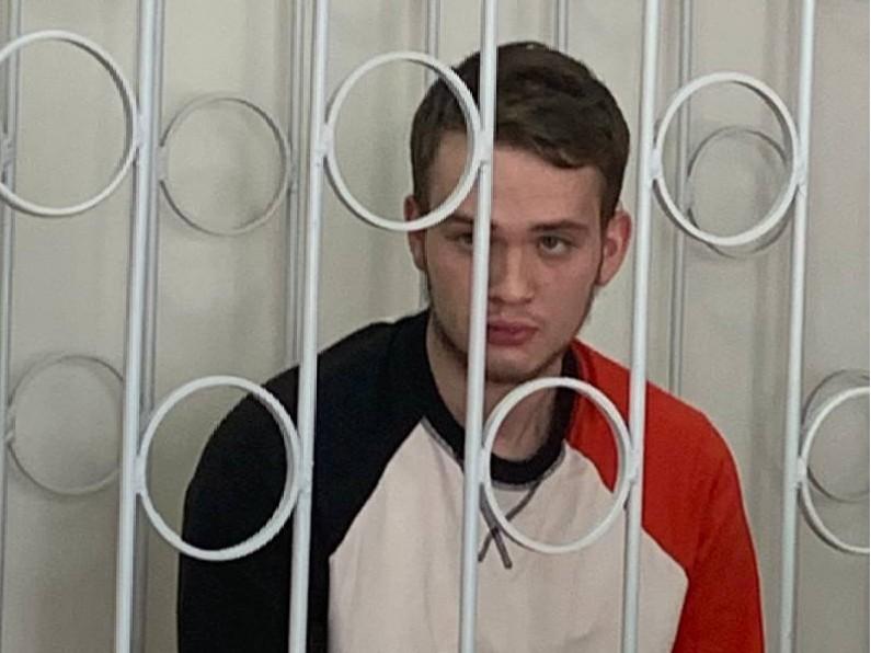 Архангельскому студенту вынесли меру пресечения после поджога автомобилей МВД