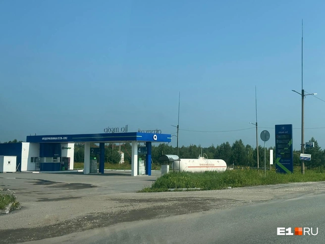 На многих АЗС пустынно | Источник: Дарья Костомина / E1.RU