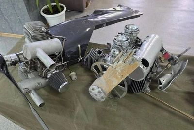 Петербургский депутат показал обломки сбитых беспилотников