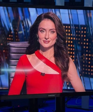 Горячая ведущая «Матч ТВ» Эмма Гаджиева: девушку взяли на шоу с пятого раза, а теперь ее прессу завидуют все (фото)