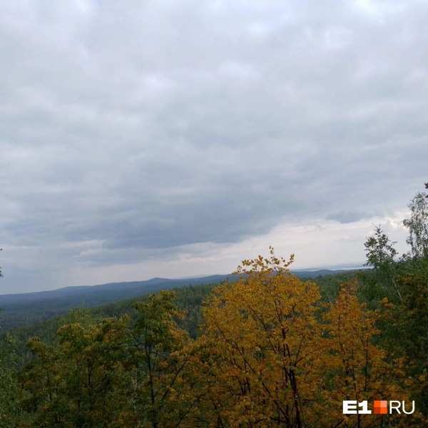 Вид с высоты скал | Источник: Елена Панкратьева / E1.RU