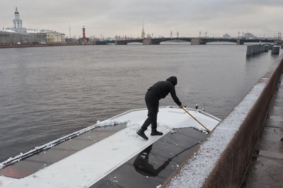 Дожди и мокрый снег накроют Петербург в выходные