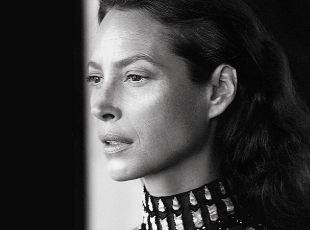 Вечные ценности Valentino в первой сольной кампании Пьерпаоло Пиччоли