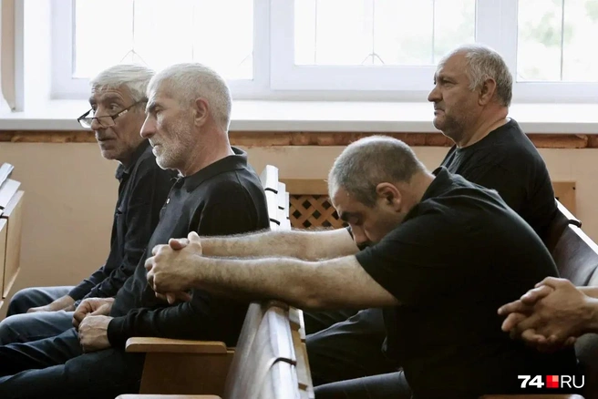 Мужчины сохраняли спокойствие | Источник: Наталья Лапцевич