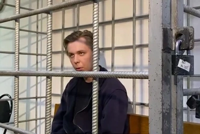 Родные осужденного за сожжение Корана потеряли с ним связь