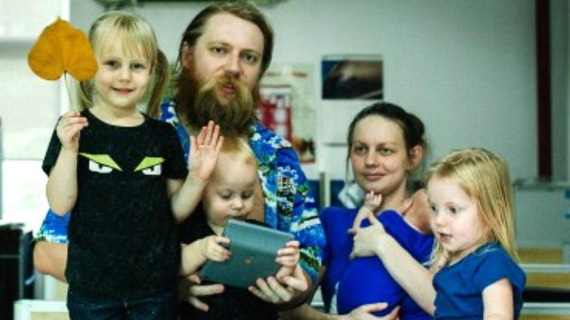 Многодетный отец Тепляков: «Женщина с одним ребенком несчастна, без детей — ущербна»