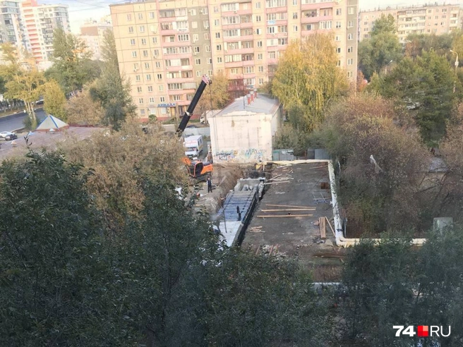 По словам читателей, в отключенном доме около 500 квартир | Источник: читатель 74.RU