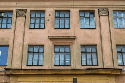 Volgograd Gymnasium Urgently Seeks Math Teacher