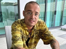 Гуф пожаловался на повышенное внимание: «Где-то оступился — сразу пишут. Чем я такой интерес вызываю?»