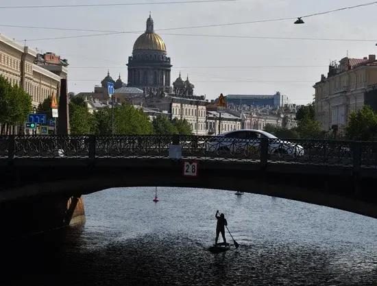 SUP-завтрак «(От)Личный Петербург» — первый бизнес-нетворкинг на сапах в рамках ПМЭФ