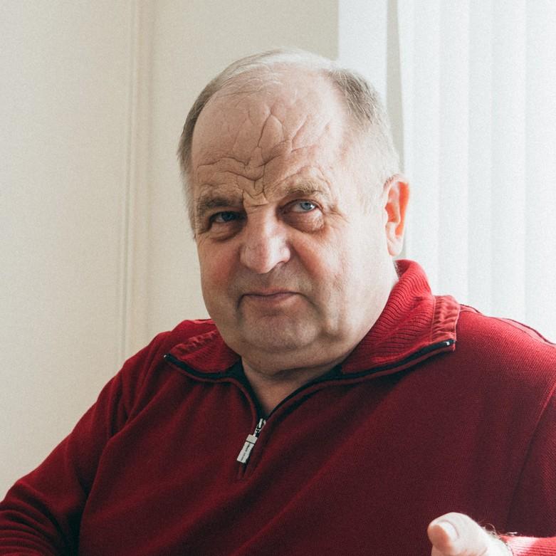<p>Владимир Балахонов</p>