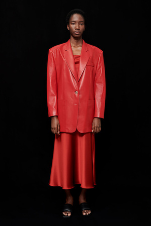 Фото №1 - Lady in red: Nanushka представили коллекцию в честь Китайского Нового года