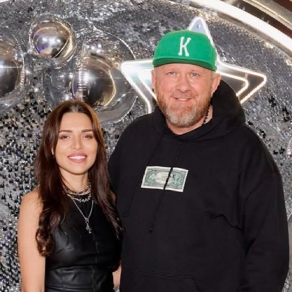 Жена шефа Ивлева, подавшая на развод: «Из-за стресса набрала 11 кг. Жирный-жирный, как поезд пассажирный!»