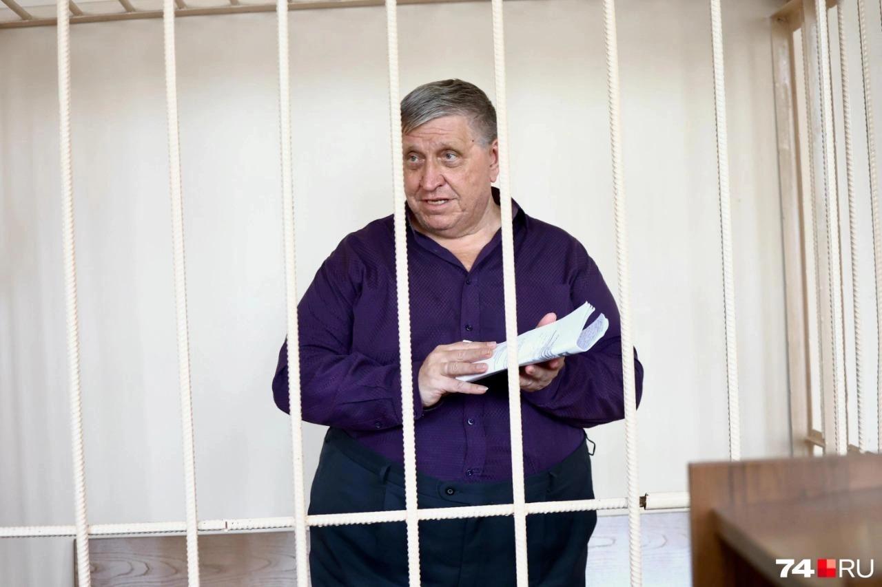 «Коммунального барона» обвинили в хищении более миллиона рублей на махинациях с квитанциями ЖКХ