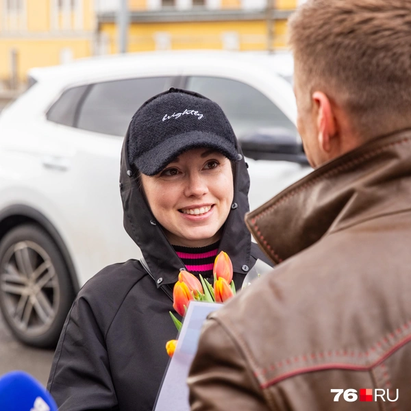 Роман устроил радостный сюрприз для ярославн | Источник: Кирилл Поверинов / 76.RU