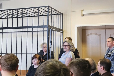 В Кургане началось оглашение обвинения сестрам Камшиловым