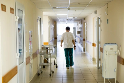 Доходы медиков Ярославской области назвали власти