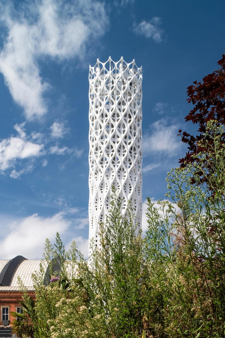В Манчестере построили энергостанцию с 40-метровой башней