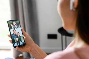 5 советов, которые помогут сохранить друзей во взрослом возрасте