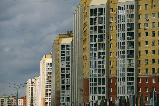 Южноуральцы стали чаще отказыватся от ипотеки и приобретать недвижимость на собственные средства | Источник: Елена Латыпова / NGS55.RU