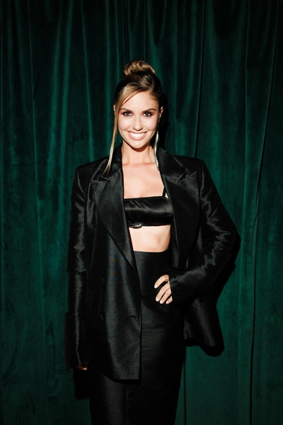 Агата Муцениеце | www.starhit.ru