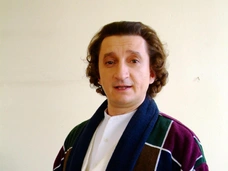Александр Лыков: «До роли Казановы в „Улицах разбитых фонарей“ выезжал в колхозы — там платили яйцами»