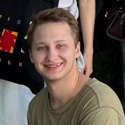 <p>Даниил Гелетин</p>