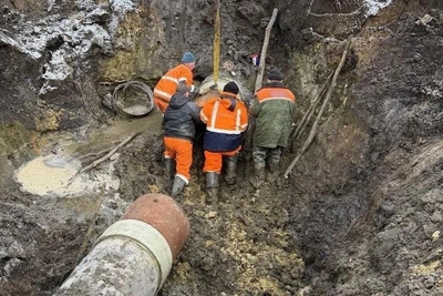 Gukovo's faulty glass water pipeline from Turkey causes outages