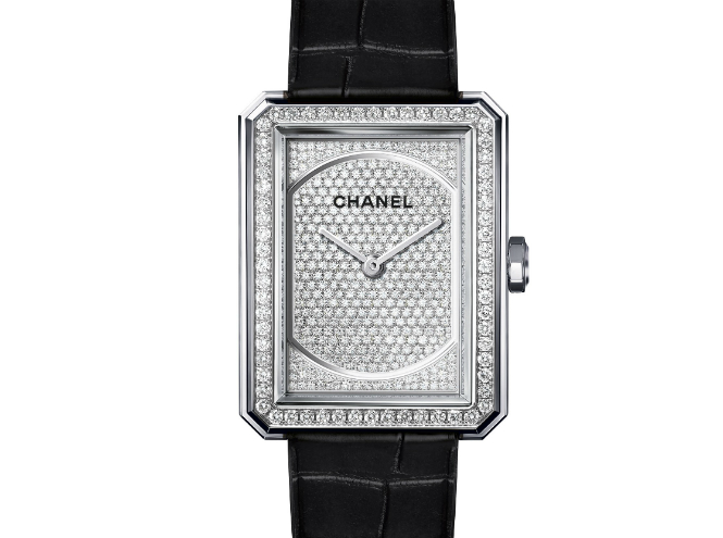 Фото №1 - Chanel представляет новые часы Boy.Friend